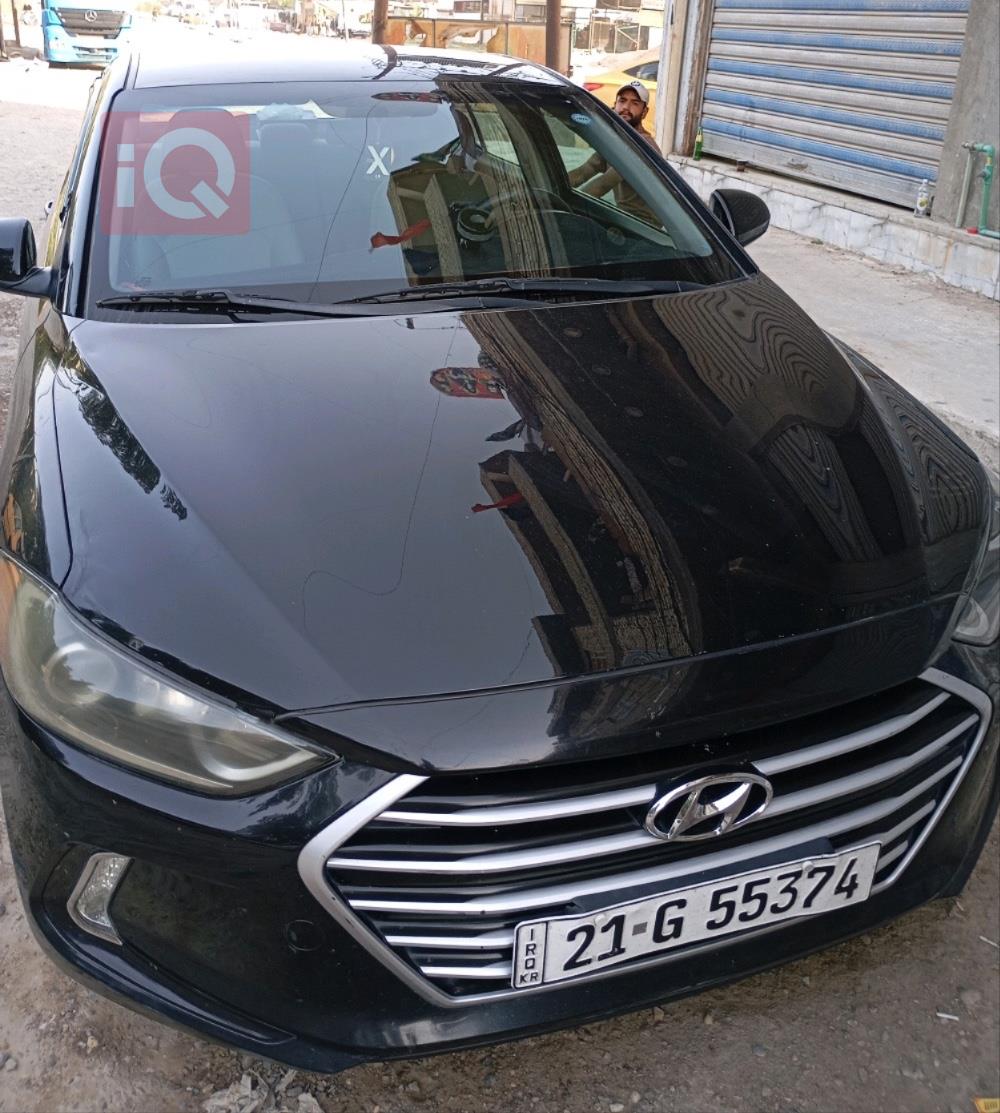 هیوندای ئەلەنترا